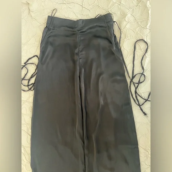 SOLD** Zara Womens Black Satin Wide-Leg Pants Size S (0585) - Picture 4 of 13